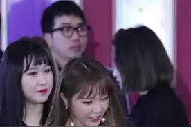 韩国国宝级女神洪真英，歌甜人美招牌微笑  堪称韩版”范冰冰“！视频封面