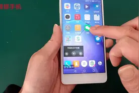 手机上显示安全模式怎么办，这样操作，手机就能马上恢复正常视频封面