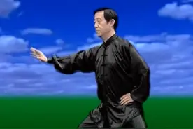 陈正雷｜讲解陈氏太极拳养生功之缠丝劲：正面单手缠丝视频封面