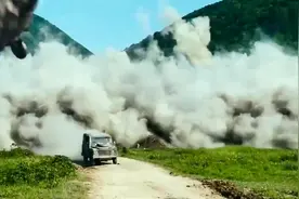 俄罗斯版的变形金刚，坦克变身超酷，不愧是战斗名族视频封面