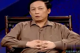 易中天：不管从祖籍还是出生地，我都是地地道道的湖南人！视频封面