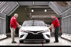 丰田凯美瑞汽车生产，工厂先进