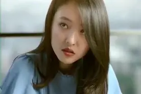 妻子突然叫老公为姐夫，怎料老公也是一个戏精，神配合看懵服务员