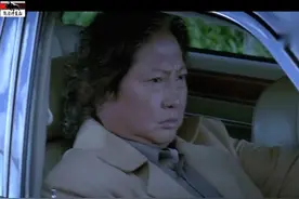 洪金宝被手下和自己老婆出卖，带上兄弟们开了车就去追！视频封面
