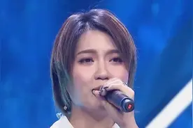 歌曲《爱我还是他》 演唱：庄心妍