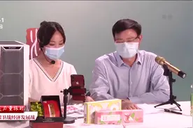 黄陂区：区委书记变身主播为企业带货