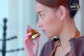 泰剧：妻子终于发现丈夫身上的香水味来自于表妹，有好戏视频封面