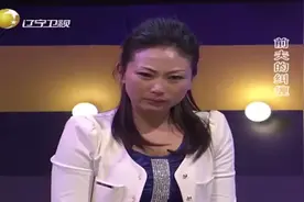 夫妻俩离婚，儿子下跪求母亲原谅父亲，母亲：什么叫心死你知道么