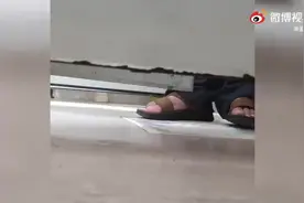 恐怖视角，女子手机全拍下了图片