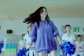 我们的少年时代：安谧为比赛，亲自上阵教跳舞，一旁陶西看呆了视频封面