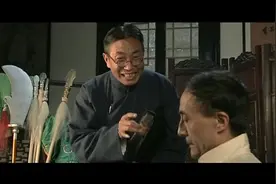 狼烟北平：杨老板接受记者采访，结果记者先把他狠夸了一顿视频封面