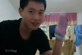 新内衣掉颜色?掉阿正一身颜料，决定上趟超市买个搓澡巾自己搓！视频封面