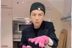快来开启属于我们的#希望搜索词#吧。#头条追踪指南#视频封面