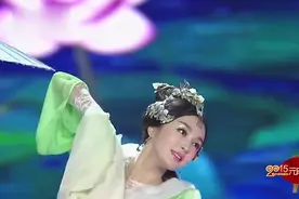 绝代美女！秦岚、佟丽娅等变身古装四大美女，简直就是国色天香！视频封面