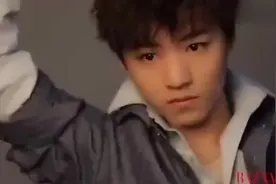 王俊凯拍摄时尚杂志短片，谁家老公这么帅？快来领走视频封面