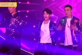 《x玖少年团》演唱会现场版，肖战是撩人不自知视频封面