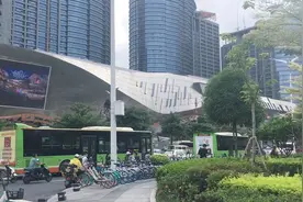 有一种热叫南宁热，这时候最怕出门，夏季日均温度达到30℃以上。视频封面