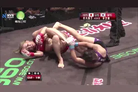 韩国16岁女高中生长相清纯可爱，擂台打拳像个“疯子”，太猛了视频封面