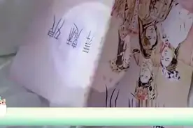 四名古代美女穿越现代，换上短裙穿上高跟鞋，简直是人间尤物视频封面