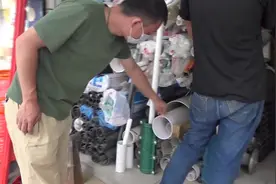 朋友领着侯哥去买水管，原来金牛的还分武汉和上海的，到底哪个好