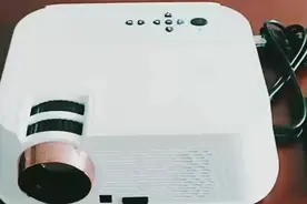 家用教学智能投影仪的使用操作介绍！视频封面