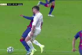 这下丢人了！西班牙国家德比梅西被克罗斯从背后将裤子扯下视频封面