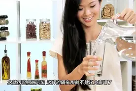 前一天夜里的水2天还能喝吗？专家：用这种方法保存，3天也没问题