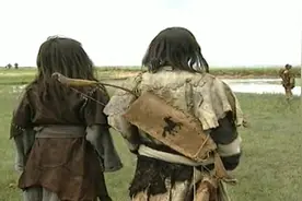 成吉思汗小时候竟射杀死自己的亲兄弟，到底为什么？视频封面