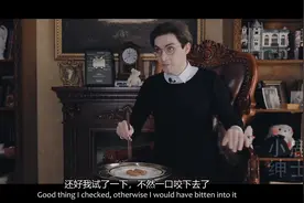 英国老外试吃蜜三刀，所以这玩意到底是山东的还是江苏的？视频封面