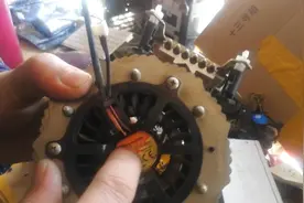 老杜电脑；电脑台式机CPU散热器风扇灰尘清理除噪音方法注意事项