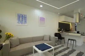 在韩国据说这个房子值7亿韩币 约等于420万人民币视频封面