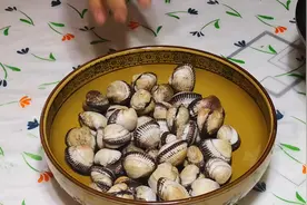 这才是毛蛤最正确的做法，比吃花蛤还过瘾，做法简单，太香了