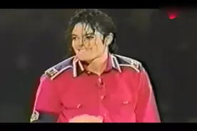 迈克尔杰克逊（MJ）看见美国总统了和他夫人，表演完全场起立视频封面