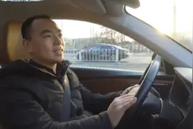 试驾员开宝沃BX7上路，感觉油门响应很快，但涡轮稍微迟滞能接受视频封面