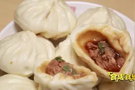 济南丨草包包子铺：鸡肉香菇包配料比例大揭秘！吹爆你的朋友圈！