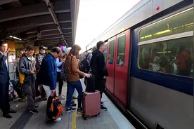 亲身体验:深圳罗湖口岸过香港，大姐告诉你用了多久，只需6分钟