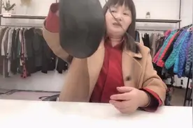 羽绒服马甲不要乱压，试试这样装省时省力省空间，穿几年都不过时视频封面