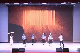 观山湖区“奋斗百年路 启航新征程”红色经典诵读比赛获奖节目展播之《我用残损的手掌》图片