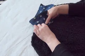 衣服领口过时不好看？教你衬衣假领制作方法，太好看了视频封面