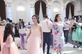 6岁的小女孩唱歌，真好听视频封面