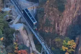 出发！黄山西海大峡谷图片