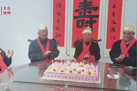 视频丨真暖！岱岳区石蜡社区为7名老人过了场集体生日会图片