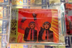 在连环画书店“穿越”回童年图片
