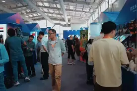 服贸会上感受“炫彩世界”独特魅力 “一带一路”共建国家特色文化展示活动闪亮登场图片