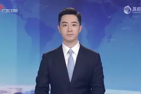 广东省举行庆祝“五一”国际劳动节暨劳动模范、先进工作者和先进集体表彰大会图片