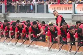 12支龙舟队逐浪竞渡！广州车陂端午龙舟盛会热闹开锣图片