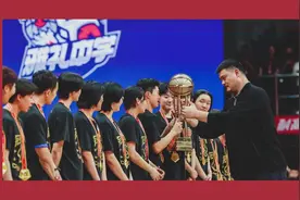 长沙雅礼女篮斩获全国冠军！姚明、易建联给她们颁奖热搜里的长沙图片