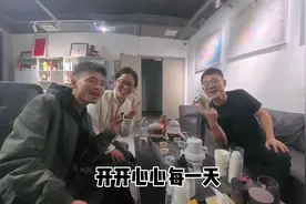 老板画的饼，其实是可以吃到的 #亮亮丽君夫妇创业 #超市#赚钱视频封面