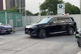 百万级的气场，三十多万的售价，问界m8正式发布 #全面智驾计划视频封面