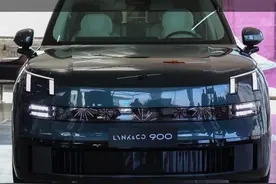 电动无界天地门，双8295智舱芯片，9字辈新成员-领克900来了，看完你会选它还是腾势N9，理想L9、问界M9？#领克900 #内容启发搜索